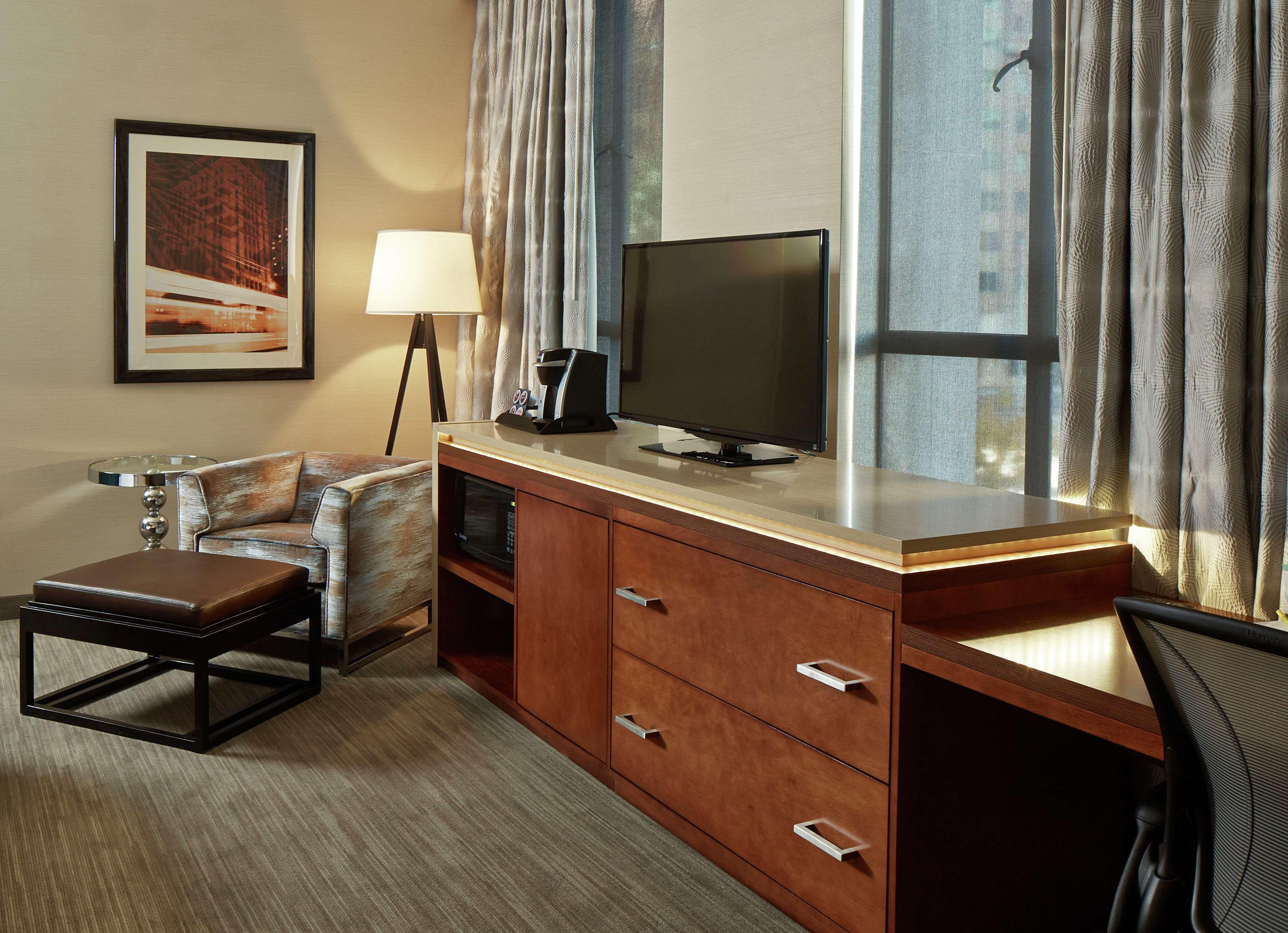 Hilton Garden Inn Phoenix Downtown Ngoại thất bức ảnh