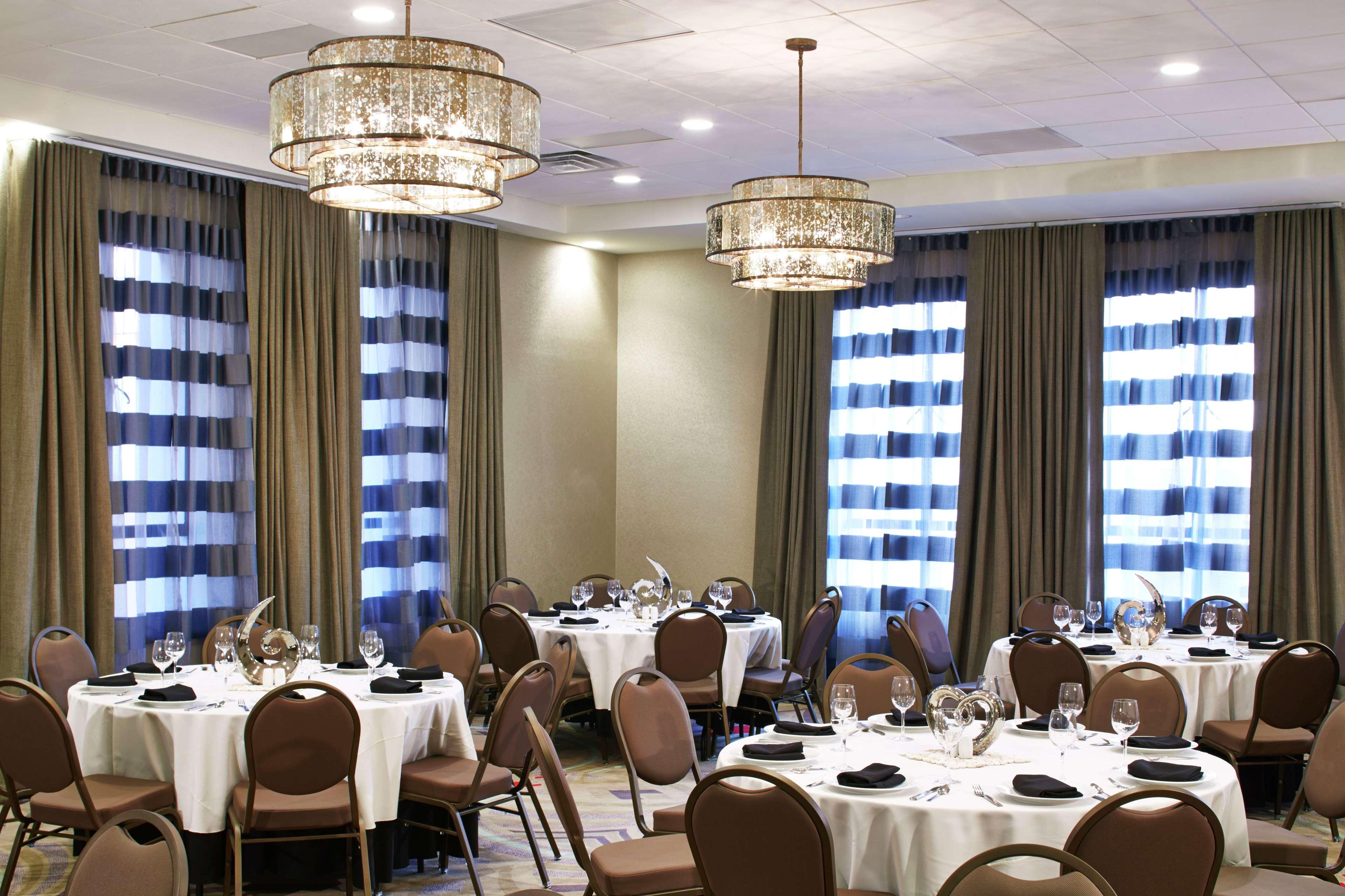 Hilton Garden Inn Phoenix Downtown Ngoại thất bức ảnh
