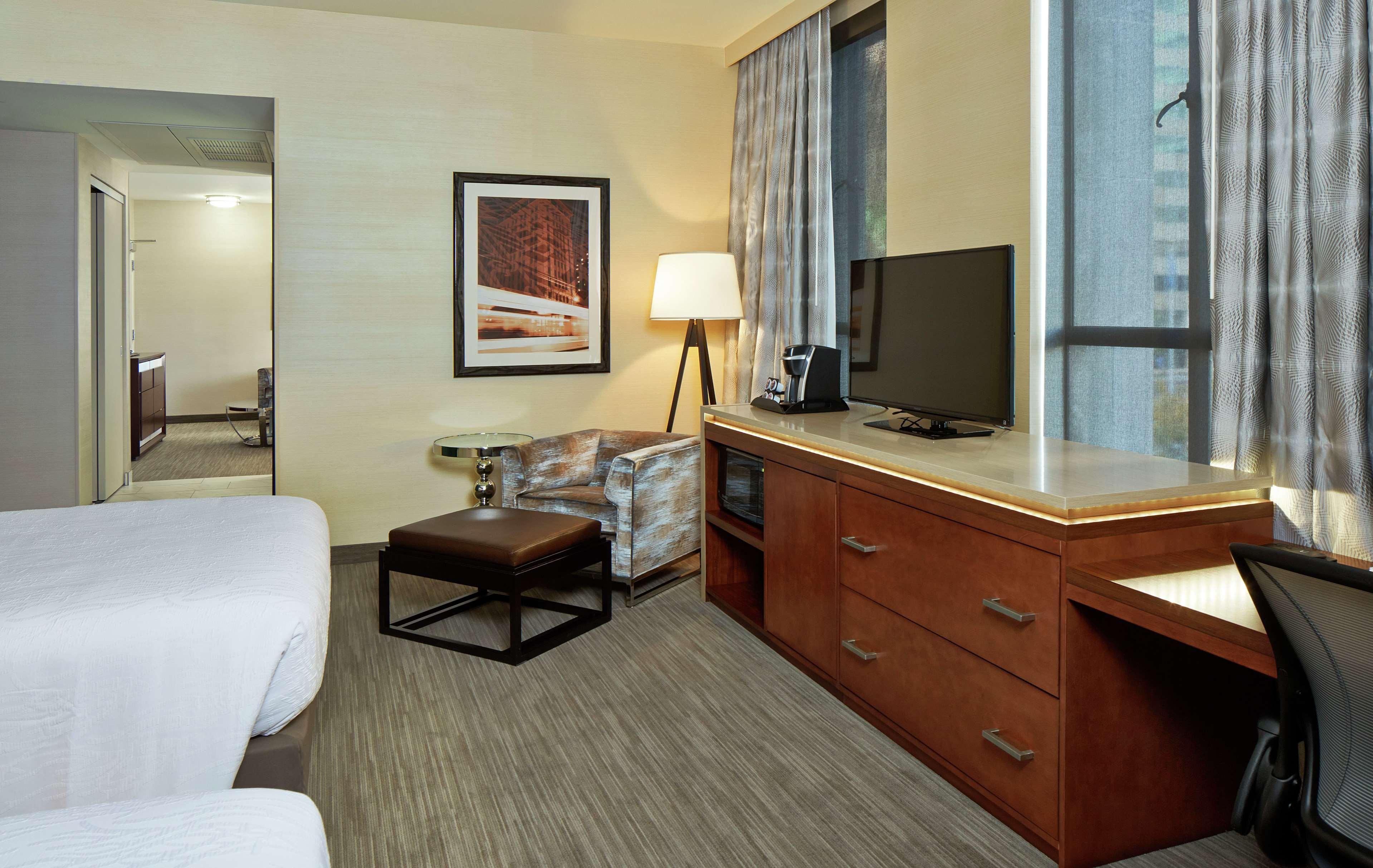 Hilton Garden Inn Phoenix Downtown Ngoại thất bức ảnh