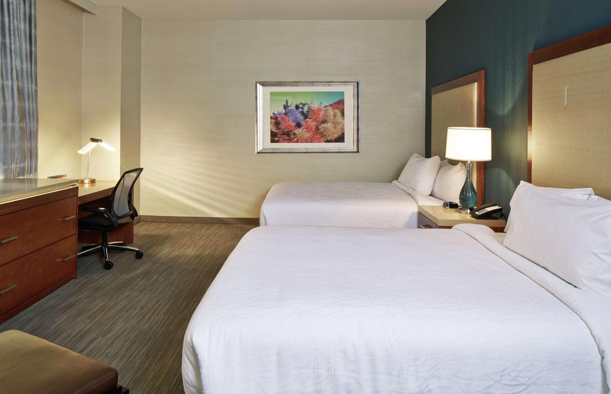 Hilton Garden Inn Phoenix Downtown Ngoại thất bức ảnh