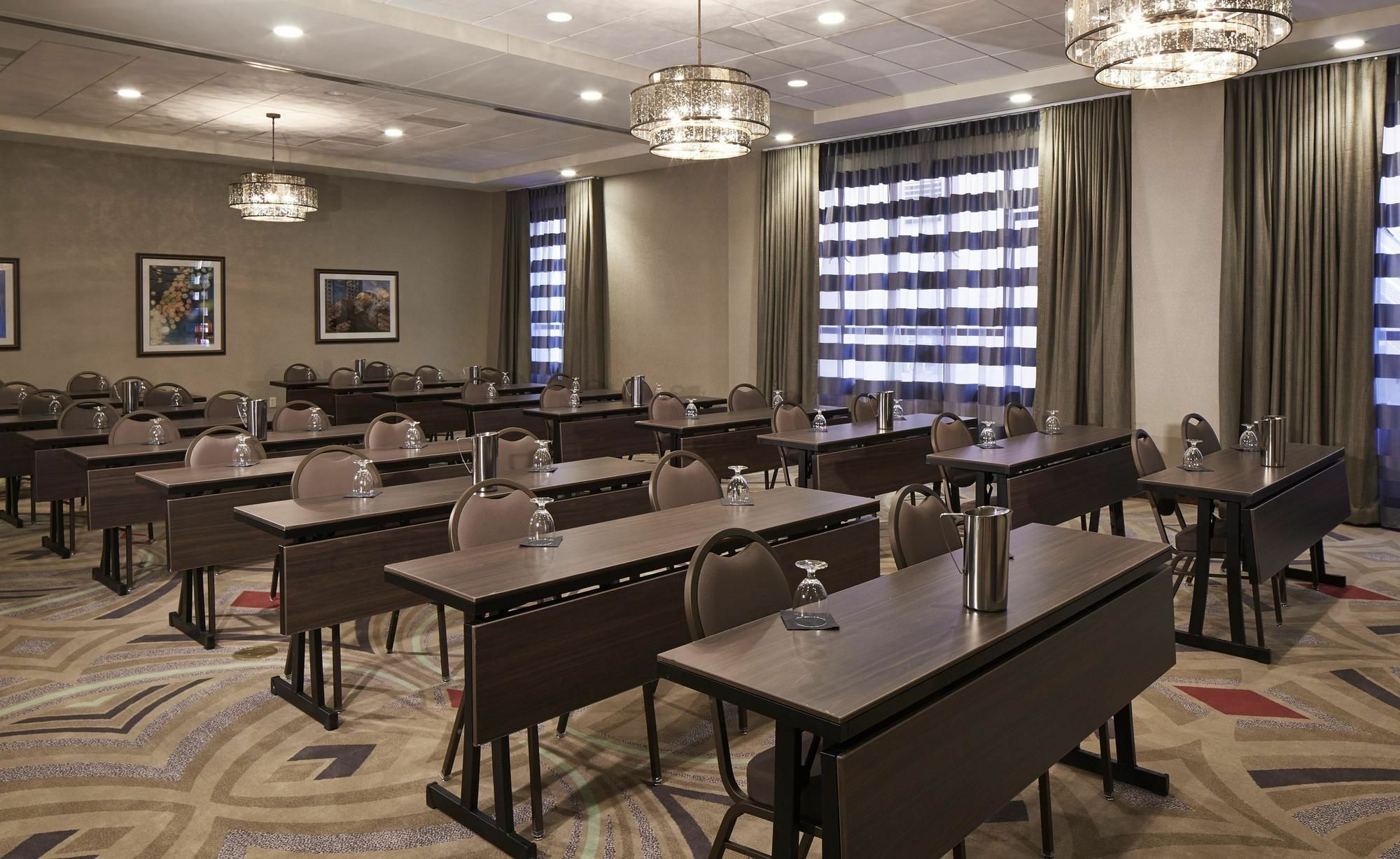 Hilton Garden Inn Phoenix Downtown Ngoại thất bức ảnh